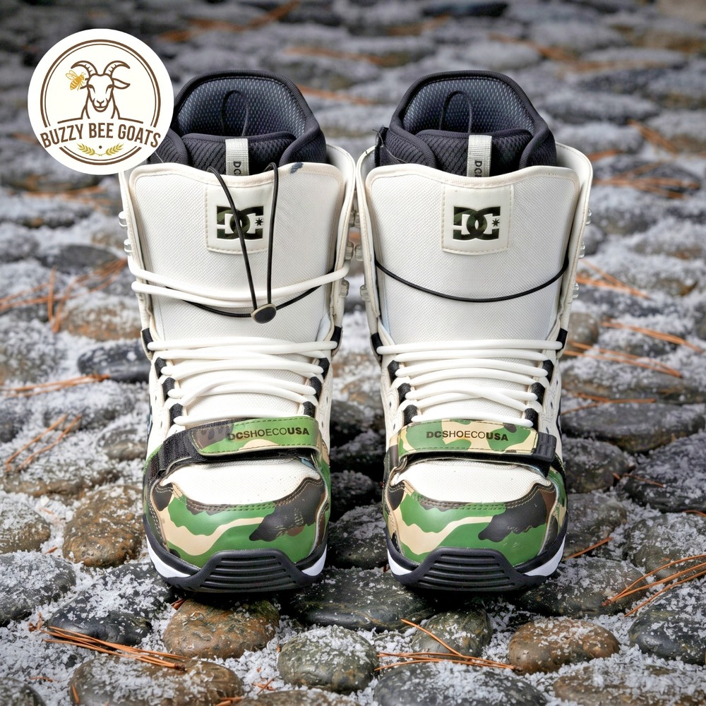 DC Shoes Flare Snowboard Boots Men's Size Camouflage Winter Skate Style Era ~201